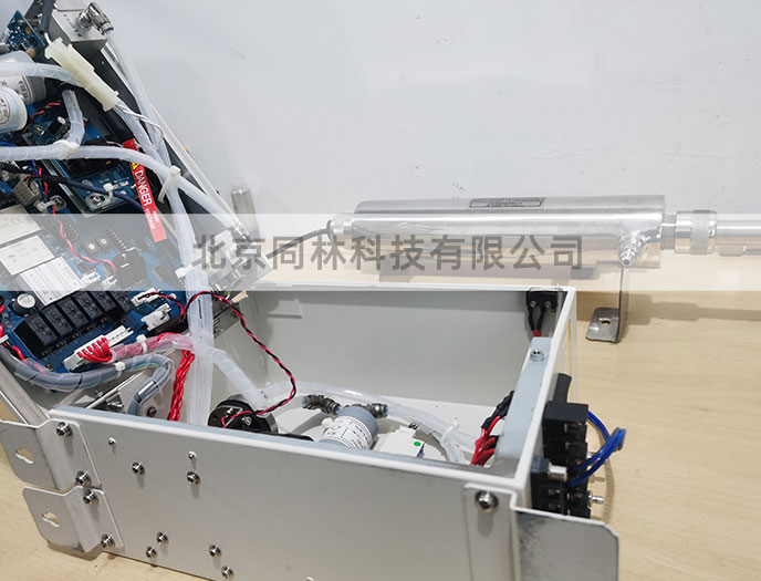 日本荏原EG-700Ⅳ臭氧檢測儀維修現(xiàn)場(圖1)